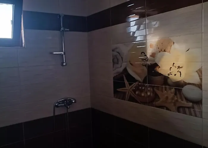 запряновата къща